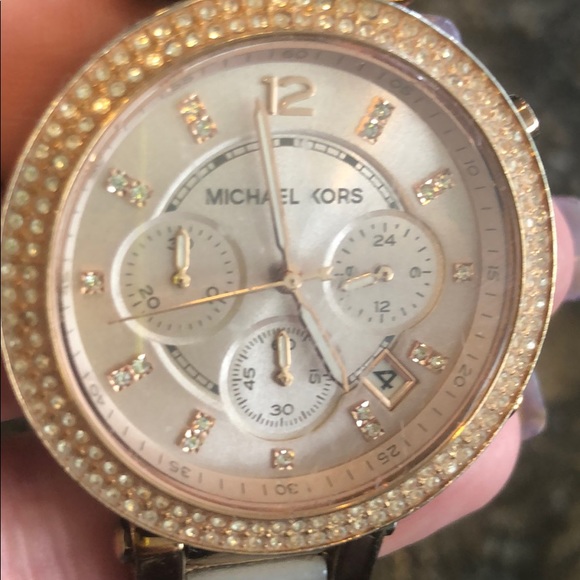 Michael Kors Rhinestone Watch - Picture 4 of 5